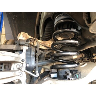 TREKFINDER Höherlegungsfedernsatz LAND ROVER Defender II 90 mit Schraubenfedern +50 mm