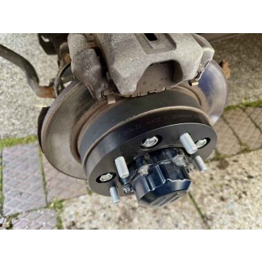 Spurverbreiterungssatz TREKFINDER für SUZUKI Jimny II +44 mm, zwei Achsen, Alu, schwarz